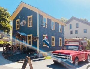 Outside photo of Twisted Sisters Coffee House in Hillsdale NY